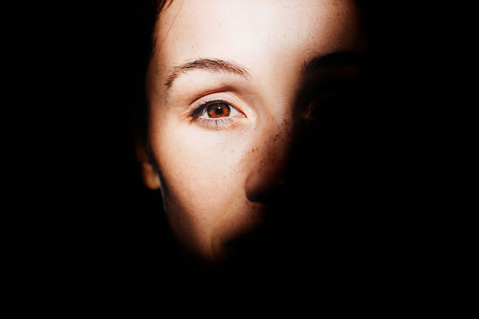 Importance of understanding the causes of color blindness (image sourced via Pexels / Photo by Joao)